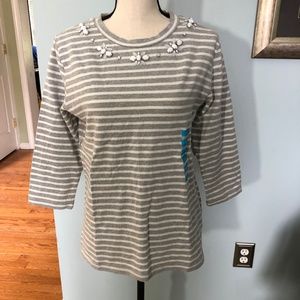 NWT Jeweled Neckline 3/4 Sleeve Top
